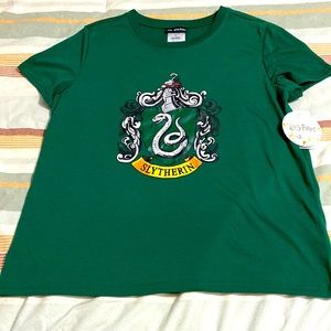 NWT Women’s Slytherin pajama top